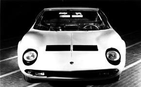 Lamborghini Miura press photo